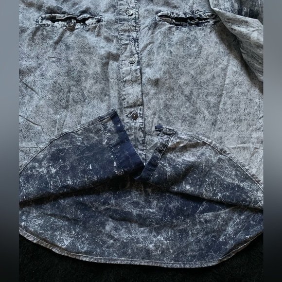 design Vintage 90’s Blue Semi-Distressed Long Sleeve Button-Up Shirt L PreOwned - Picture 6 of 15